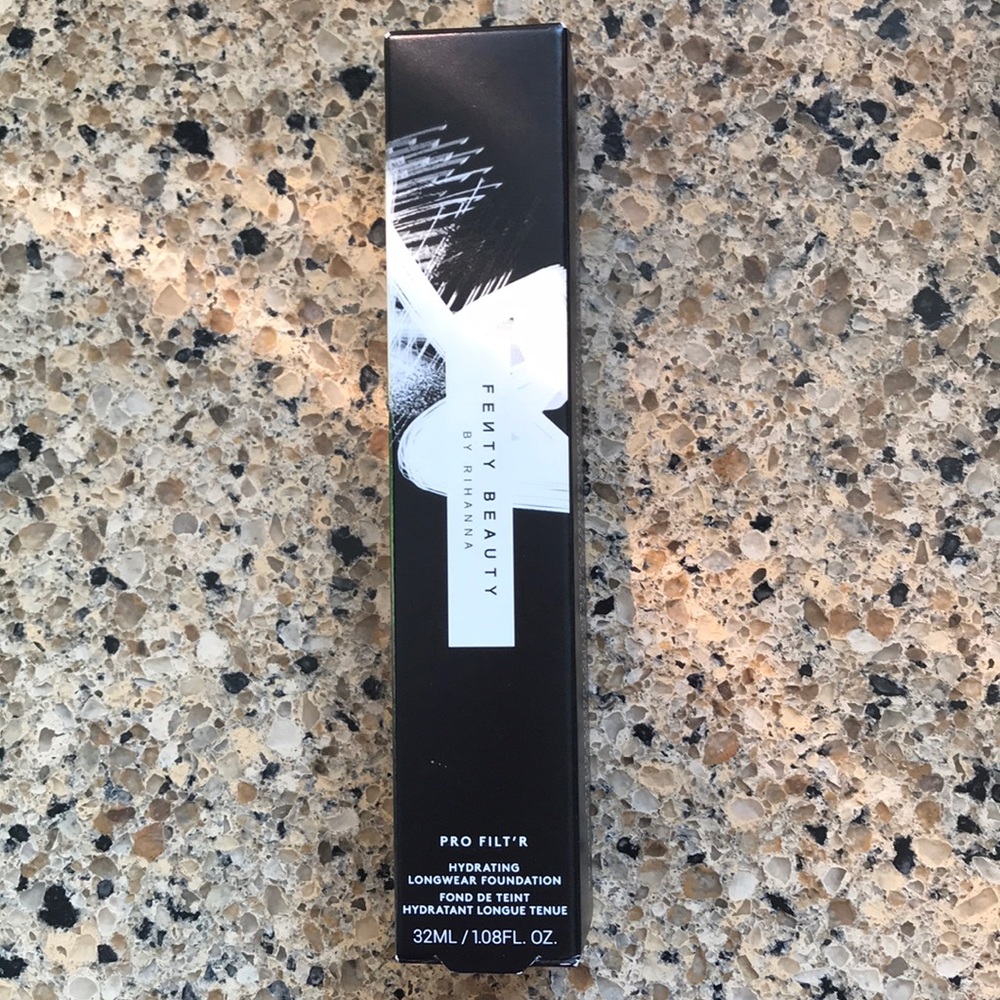 NEW Fenty Beauty Pro Filter Hydrating foundation